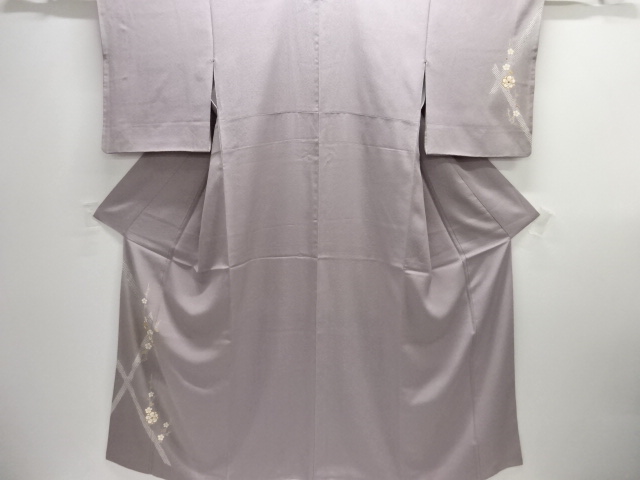 JAPANESE KIMONO / HOMONGI / SILK / EMBROIDERY / UME